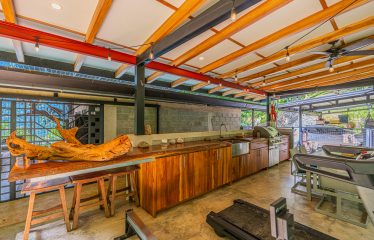 MOUNTAIN PROPERTY WITH TWO BEDROOMS AND SOLAR POWERED, IN TINAMASTES – 5.4 ACRES