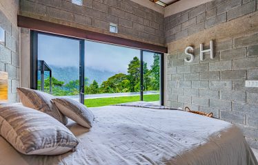 MOUNTAIN PROPERTY WITH TWO BEDROOMS AND SOLAR POWERED, IN TINAMASTES – 5.4 ACRES