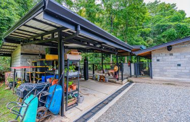 MOUNTAIN PROPERTY WITH TWO BEDROOMS AND SOLAR POWERED, IN TINAMASTES – 5.4 ACRES