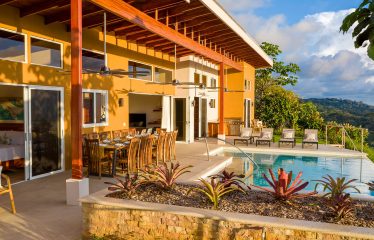 MOUNTAIN PROPERTY WITH FOUR BEDROOMS AND PANORAMIC OCEAN VIEWS, IN BALLENA – 2 ACRES
