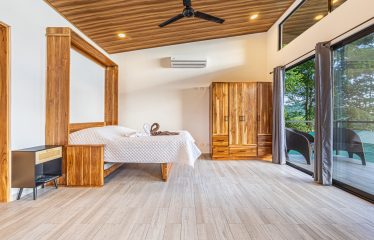 LUXURY PROPERTY WITH FOUR BEDROOMS AND SUNSET VIEWS, IN PORTALON – 3.95 ACRES