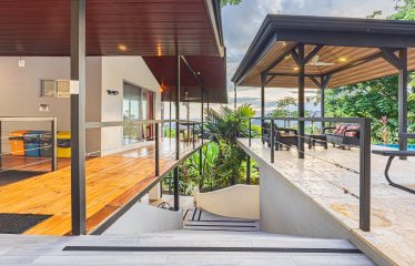 LUXURY PROPERTY WITH FOUR BEDROOMS AND SUNSET VIEWS, IN PORTALON – 3.95 ACRES