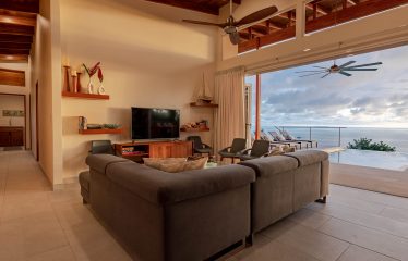 MOUNTAIN PROPERTY WITH FOUR BEDROOMS AND PANORAMIC OCEAN VIEWS, IN BALLENA – 2 ACRES