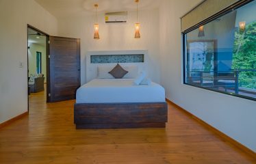 CASA LA ROCA JUNGLE PROPERTY WITH THREE BEDROOMS, IN UVITA  – 4.06 ACRES