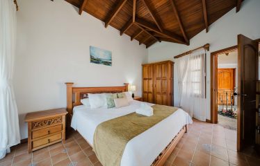 VILLA AMBIENTE BOUTIQUE HOTEL WITH NINE BEDROOMS IN THE MIDDLE OF THE NATURE IN DOMINICALITO – 11.9 ACRES