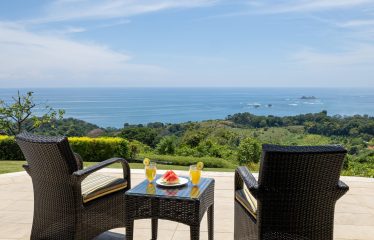 LUXURY PROPERTY WITH SPECTACULAR PANORAMIC OCEAN VIEWS WITH THREE BEDROOMS, IN PIÑUELA – 1.31 ACRES