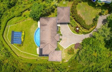 LUXURY PROPERTY WITH SPECTACULAR PANORAMIC OCEAN VIEWS WITH THREE BEDROOMS, IN PIÑUELA – 1.31 ACRES
