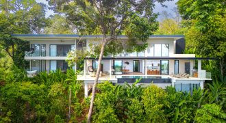 CASA COLIBRI LUXURY PROPERTY WITH FOUR BEDROOMS AND PANORAMIC OCEAN VIEWS, IN PLAYA HERMOSA – 1 ACRES