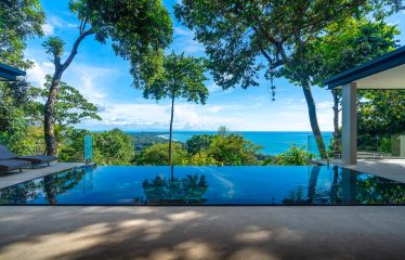 CASA COLIBRI LUXURY PROPERTY WITH FOUR BEDROOMS AND PANORAMIC OCEAN VIEWS, IN PLAYA HERMOSA – 10 ACRES