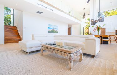 CASA COLIBRI LUXURY PROPERTY WITH FOUR BEDROOMS AND PANORAMIC OCEAN VIEWS, IN PLAYA HERMOSA – 10 ACRES