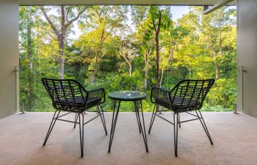 CASA COLIBRI LUXURY PROPERTY WITH FOUR BEDROOMS AND PANORAMIC OCEAN VIEWS, IN PLAYA HERMOSA – 10 ACRES