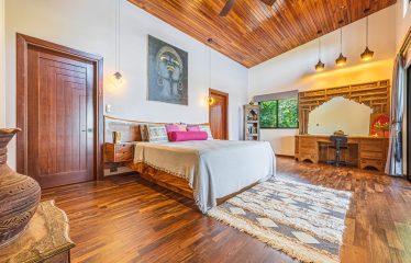 CASA MARKISSA LUXURY PROPERTY WITH OCEAN AND SUNSET VIEWS, IN PLAYA HERMOSA – 1.2 ACRES