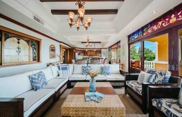 CONDOMINIUM  UNID TWO WITH THREE BEDROOMS AND OCEAN VIEWS, IN MANUEL ANTONIO – 0.06 ACRES