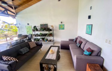 PROPERTY WITH MAIN RESIDENCE AND INDEPENDENT LODGE, IN TRES RÍOS DE OJOCHAL – 3.12 ACRES