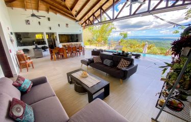 PROPERTY WITH MAIN RESIDENCE AND INDEPENDENT LODGE, IN TRES RÍOS DE OJOCHAL – 3.12 ACRES