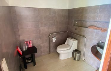 PROPERTY WITH MAIN RESIDENCE AND INDEPENDENT LODGE, IN TRES RÍOS DE OJOCHAL – 3.12 ACRES