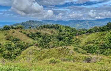24-HECTARE ESTATE WITH MULTIPLE BUILDING SITES AND PANORAMIC VIEWS NEAR HATILLO AND DOMINICAL