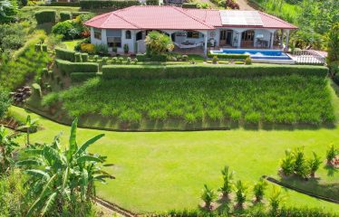 PROPERTY WITH THREE BEDROOMS AND FRONT OCEAN VIEWS, IN OJOCHAL – 0.63 ACRES