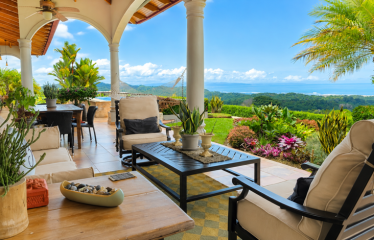 PROPERTY WITH THREE BEDROOMS AND FRONT OCEAN VIEWS, IN OJOCHAL – 0.63 ACRES