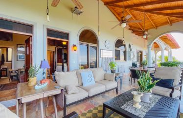 PROPERTY WITH THREE BEDROOMS AND FRONT OCEAN VIEWS, IN OJOCHAL – 0.63 ACRES