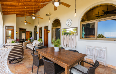 PROPERTY WITH THREE BEDROOMS AND FRONT OCEAN VIEWS, IN OJOCHAL – 0.63 ACRES