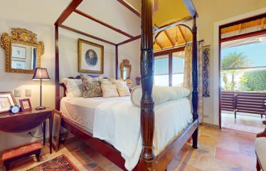 PROPERTY WITH THREE BEDROOMS AND FRONT OCEAN VIEWS, IN OJOCHAL – 0.63 ACRES