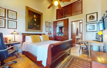PROPERTY WITH THREE BEDROOMS AND FRONT OCEAN VIEWS, IN OJOCHAL – 0.63 ACRES
