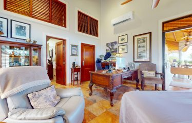 PROPERTY WITH THREE BEDROOMS AND FRONT OCEAN VIEWS, IN OJOCHAL – 0.63 ACRES