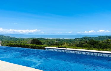 PROPERTY WITH THREE BEDROOMS AND FRONT OCEAN VIEWS, IN OJOCHAL – 0.63 ACRES