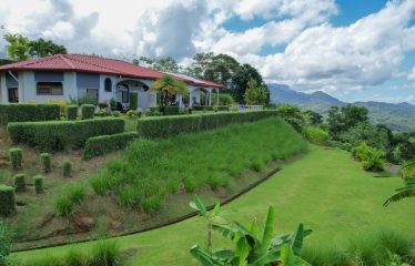 PROPERTY WITH THREE BEDROOMS AND FRONT OCEAN VIEWS, IN OJOCHAL – 0.63 ACRES