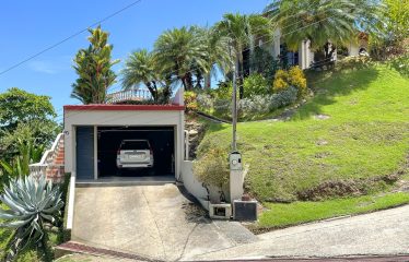 PROPERTY WITH THREE BEDROOMS AND FRONT OCEAN VIEWS, IN OJOCHAL – 0.63 ACRES