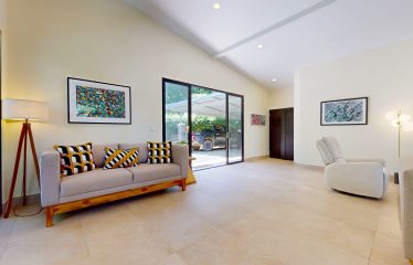 PROPERTY WITH THREE BEDROOMS IN A GATED COMMUNITY IN THE UP OF BRISAS LA COLONIA – 1.24 ACRES