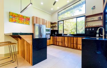 PROPERTY WITH THREE BEDROOMS IN A GATED COMMUNITY IN THE UP OF BRISAS LA COLONIA – 1.24 ACRES