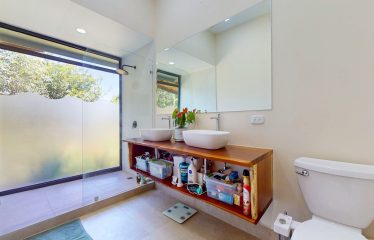 PROPERTY WITH THREE BEDROOMS IN A GATED COMMUNITY IN THE UP OF BRISAS LA COLONIA – 1.24 ACRES