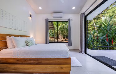 CASA BALLENA PERL PROPERTY WITH THREE BEDROOMS NEAR TO THE TOWN, IN PLAYA HERMOSA – 0.75 ACRES