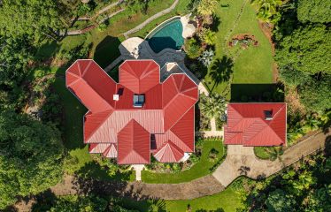 LUXURY ESTATE WITH PANORAMIC OCEAN VIEWS IN LAGUNAS, DOMINICAL – 16 ACRES