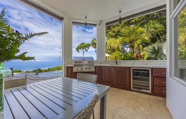 LUXURY ESTATE WITH PANORAMIC OCEAN VIEWS IN LAGUNAS, DOMINICAL – 16 ACRES