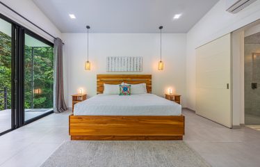CASA BALLENA PERL PROPERTY WITH THREE BEDROOMS NEAR TO THE TOWN, IN PLAYA HERMOSA – 0.75 ACRES