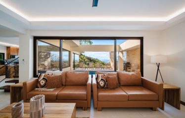 LUXURY PROPERTY WITH EIGHT BEDROOMS NEAR TO THE QUEPOS CENTER – 0.45 ACRES