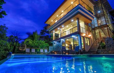 VISTA VERDE: EXCLUSIVE TROPICAL RETREAT, IN MANUEL ANTONIO – 1.37 ACRES
