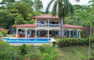 ELEGANT RESIDENCE WITH OCEAN AND SUNSET VIEWS IN THE EXCLUSIVE PHASE 5 OF OJOCHAL – 1.67 ACRES