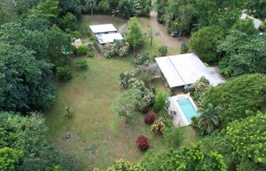 PROPERTY HOUSE WITH POOL ACCESS AND 2 CABINS, IN OJOCHAL – 1.38 ACRES