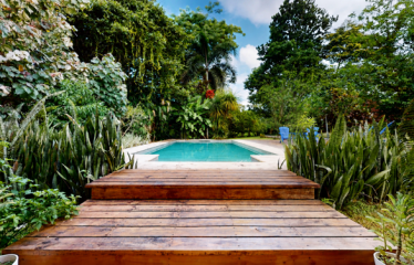 PROPERTY HOUSE WITH POOL ACCESS AND 2 CABINS, IN OJOCHAL – 1.38 ACRES
