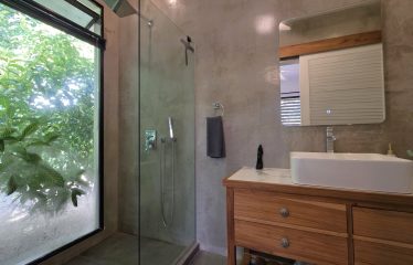 PROPERTY HOUSE WITH POOL ACCESS AND 2 CABINS, IN OJOCHAL – 1.38 ACRES