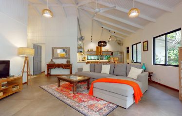 PROPERTY HOUSE WITH POOL ACCESS AND 2 CABINS, IN OJOCHAL – 1.38 ACRES