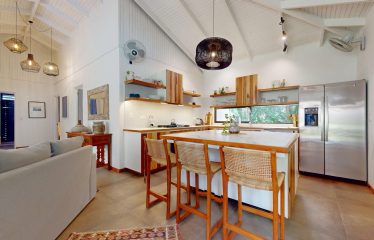 PROPERTY HOUSE WITH POOL ACCESS AND 2 CABINS, IN OJOCHAL – 1.38 ACRES
