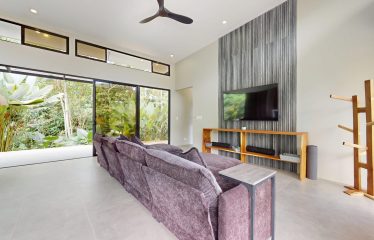 TROPICAL HOME WITH POOL AND SOLAR POWER IN PHASE 11 OF OJOCHAL – 1.41 ACRES