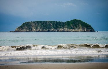 VISTA VERDE: EXCLUSIVE TROPICAL RETREAT, IN MANUEL ANTONIO – 1.37 ACRES
