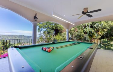 CASA ORQUIDEA – LUXURY HOME WITH OCEAN VIEWS IN GATED COMMUNITY