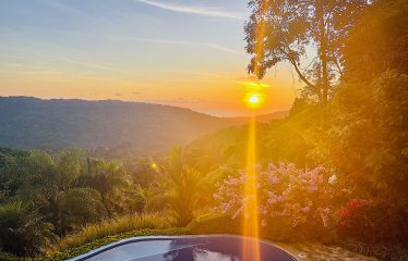 CASA ORQUIDEA – LUXURY HOME WITH OCEAN VIEWS IN GATED COMMUNITY